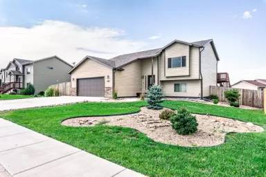 Main picture of 348 Edelweiss Ln