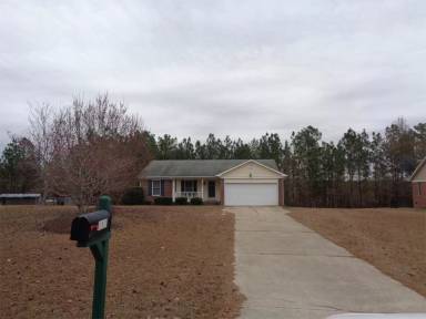 Main picture of 212 Sprucepine Dr
