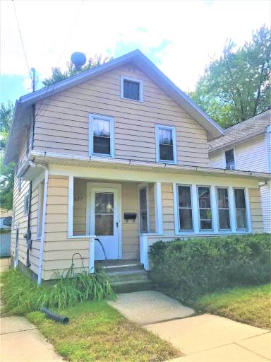 Main picture of 2637 E Johnson St