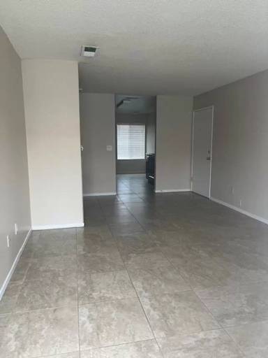 Main picture of 2902 Gosford Rd