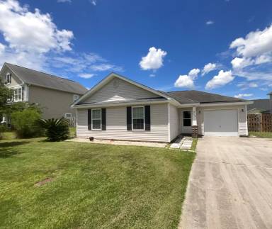 Main picture of 130 Willow Oak Dr