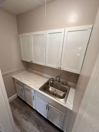 Main picture of 120-124 Lakeview Ave