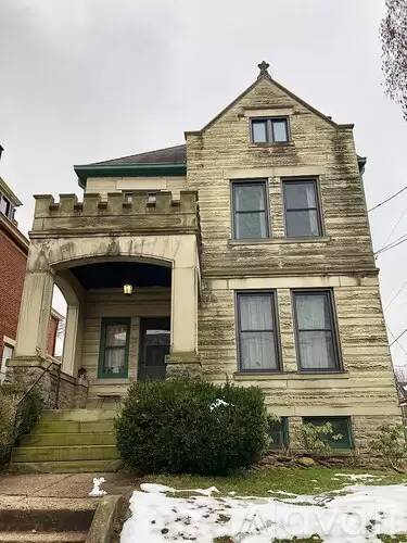 Main picture of 1817 Chase Ave