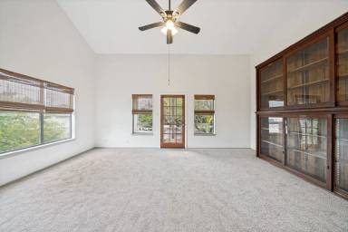 Main picture of 415 Albany St