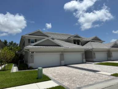 Main picture of 214 Indies Dr E