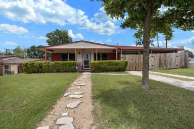 Main picture of 4622 Manitou