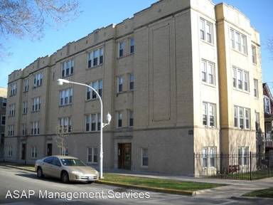 Main picture of 2849 W Berteau Ave