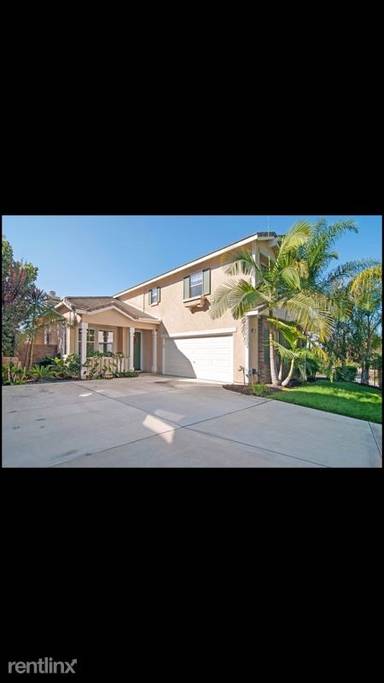 Main picture of 799 Kirkwall Dr