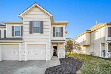 Main picture of 9102 N Helena Ave