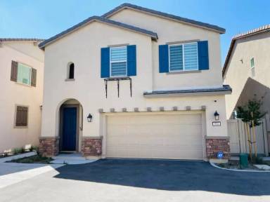 Main picture of 914 Helena Rdg