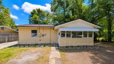 Main picture of 2817 Mars Ave
