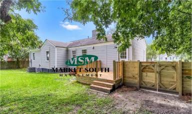 Main picture of 326 Columbus Dr