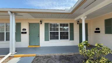Main picture of 107 Perkins St