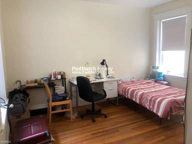 Main picture of 1350 Commonwealth Ave