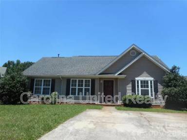 Main picture of 5901 Meadow Hill Dr