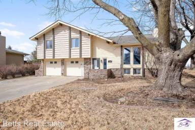 Main picture of 12954 Corby St