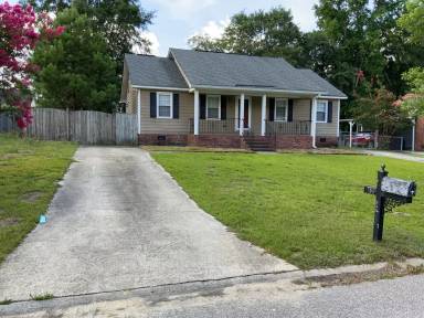 Main picture of 159 Meadow Wood Dr