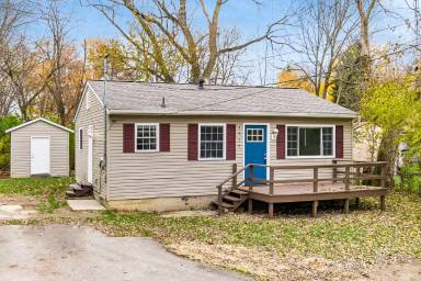 Main picture of 3212 T Ave