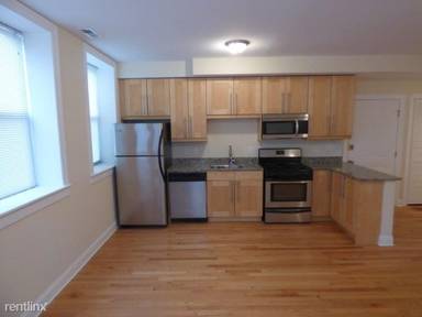 Main picture of 1856 N Sawyer Ave