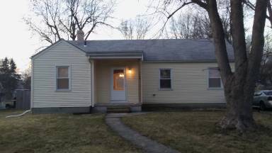 Main picture of 1108 W 62nd Pl