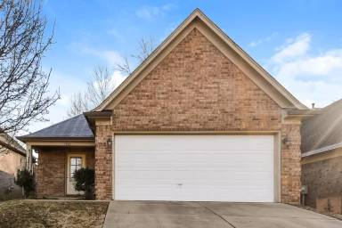 Main picture of 7860 Ridgedale Dr