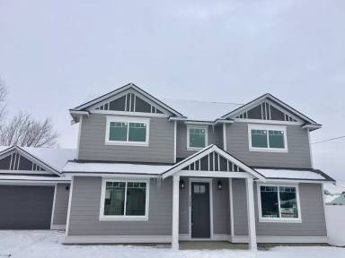 Main picture of 2305 N Landon Ln