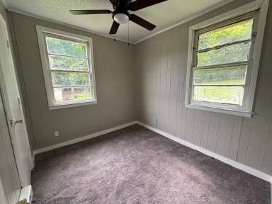 Main picture of 1409 Laboratory Rd