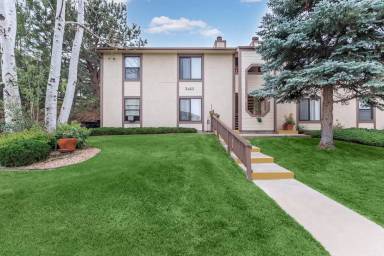 Main picture of 3413 Parkmoor Village Dr