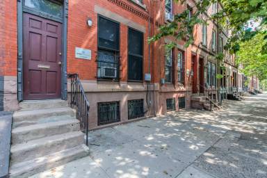 Main picture of 3935 Baltimore Ave