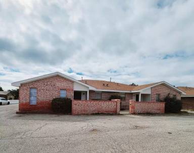 Main picture of 2501 Haynes Dr