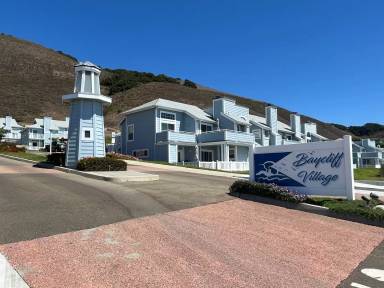 Main picture of 320 Foothill Rd
