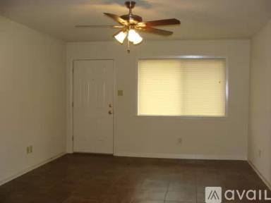 Main picture of 1200 Austin St