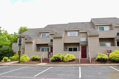 Main picture of 1338 Bradley Dr