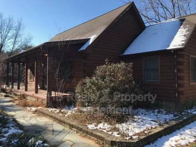 Main picture of 414 Hoover Rd