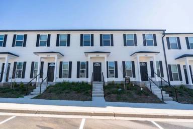 Main picture of 2247 Del Carmel Way