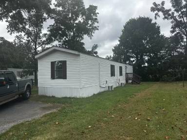 Main picture of 34 Creek Rd