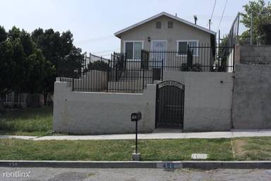 Main picture of 458 W K St