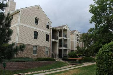 Main picture of 6755 S Field St