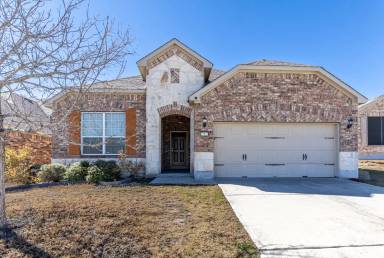 Main picture of 27527 Paseo Mesa