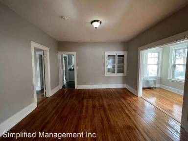 Main picture of 19 Sturgis St