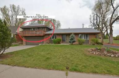 Main picture of 1520 W 12th St