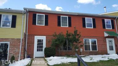 Main picture of 7 Louise Ct
