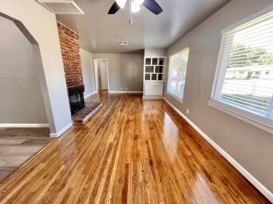 Main picture of 4461 N Van Dyke Ave