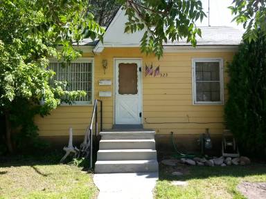 Main picture of 323 34th St