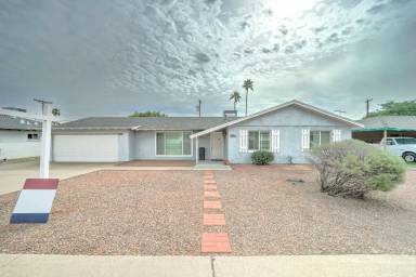 Main picture of 2125 N 69th Pl