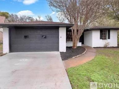 Main picture of 426 Shorewood Dr