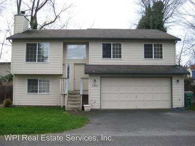 Main picture of 11011 36th Ave NE