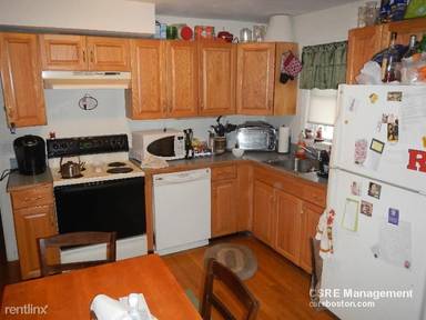 Main picture of 60 Hillside St