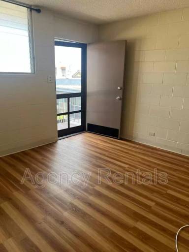 Main picture of 425 N Kuakini St