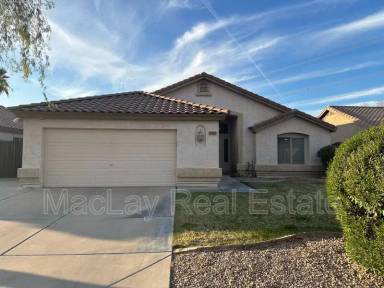 Main picture of 334 N Duffy Way
